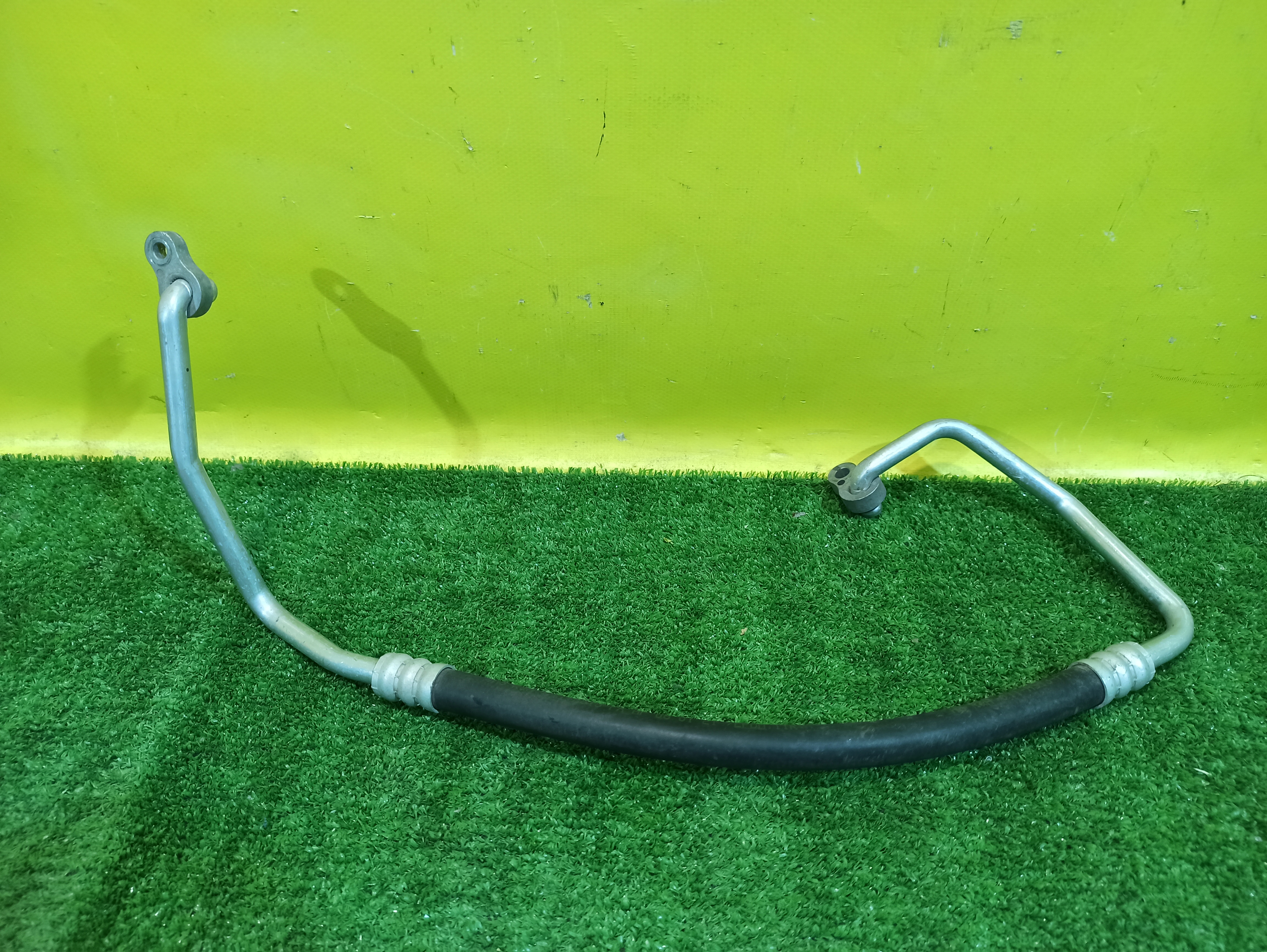 Hyundai Solaris 2010 для Трубка кондиционера