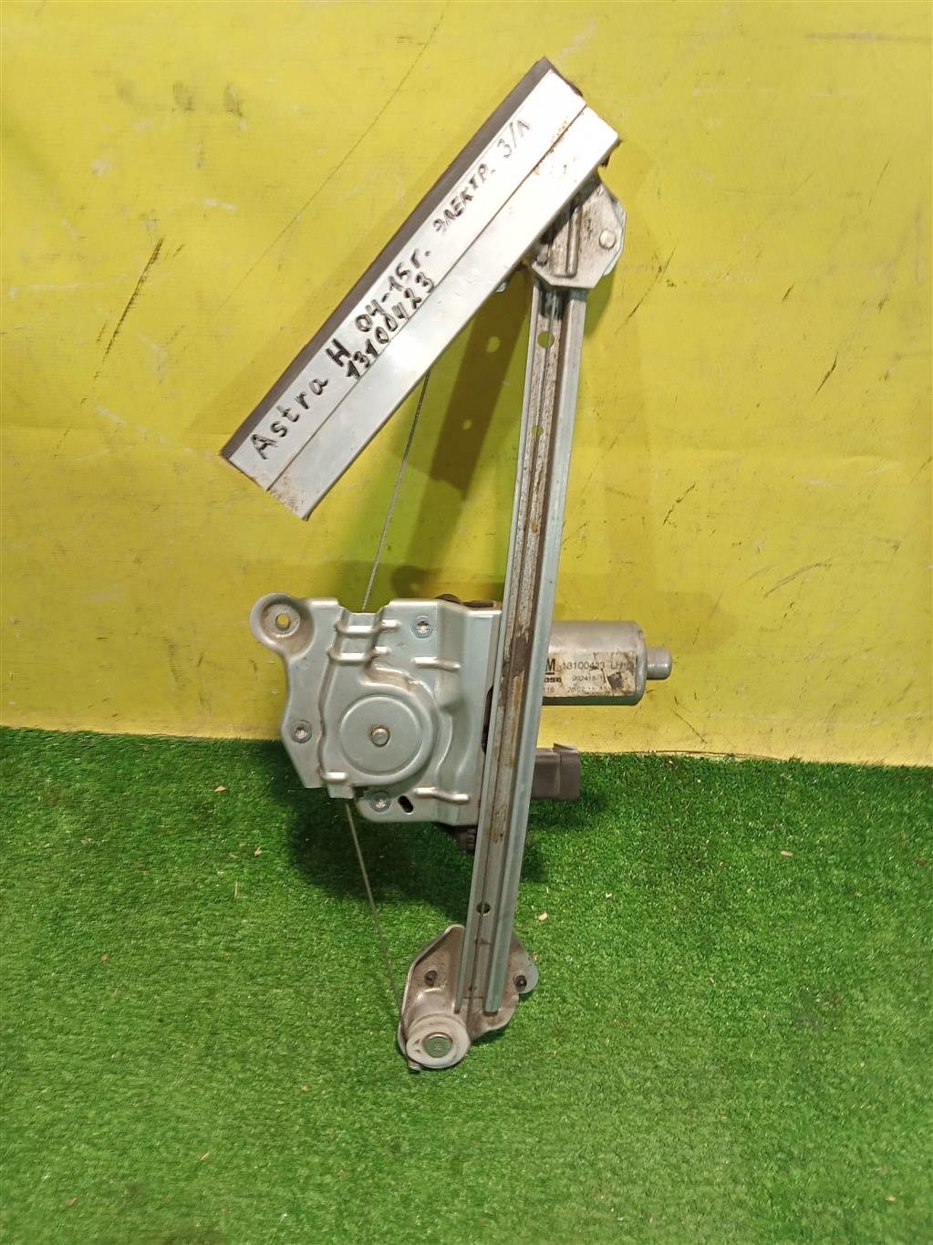 Opel Astra H 2004 для Стеклоподъемник электр. задний левый