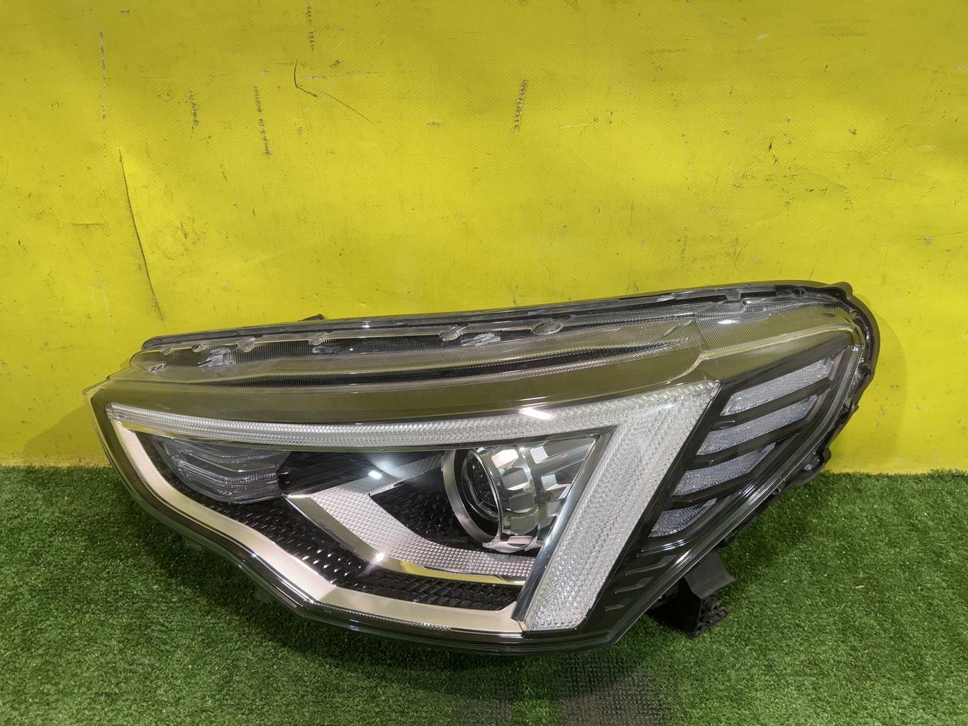 Haval (Хавал) Jolion 2020 для Фара левая