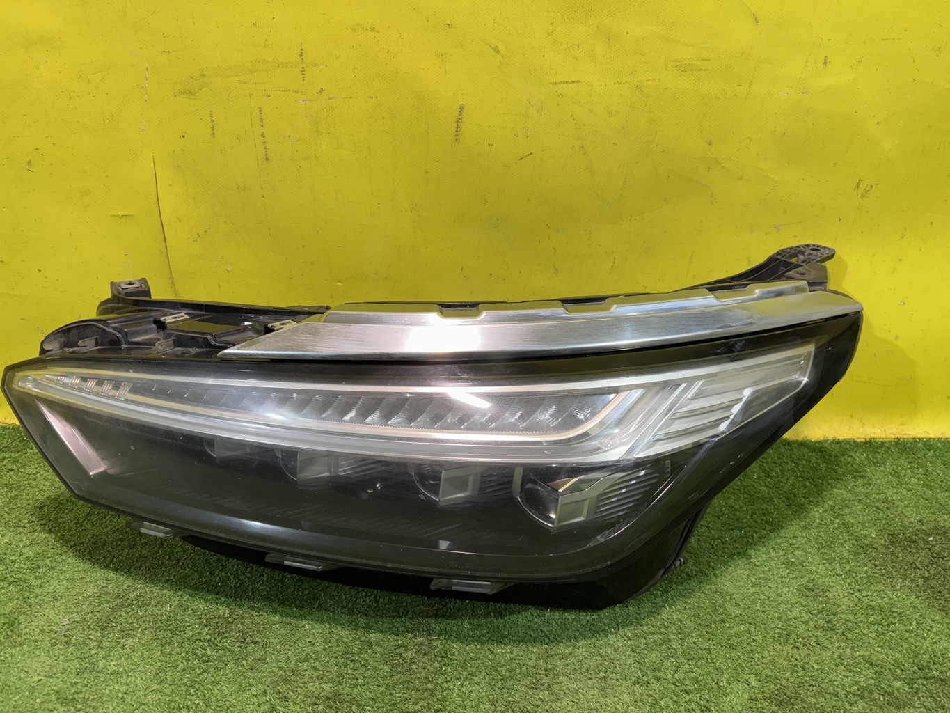 Chery Exeed VX 2020 для Фара левая LED