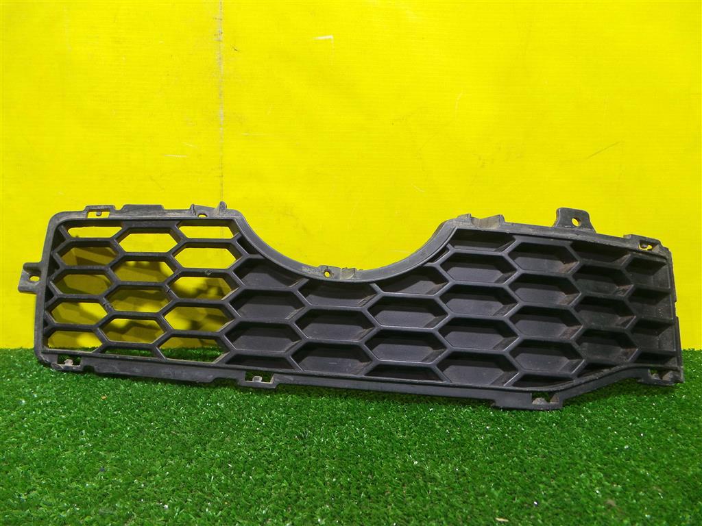 Chevrolet Captiva (C100) 2006 для Решетка в бампер правая