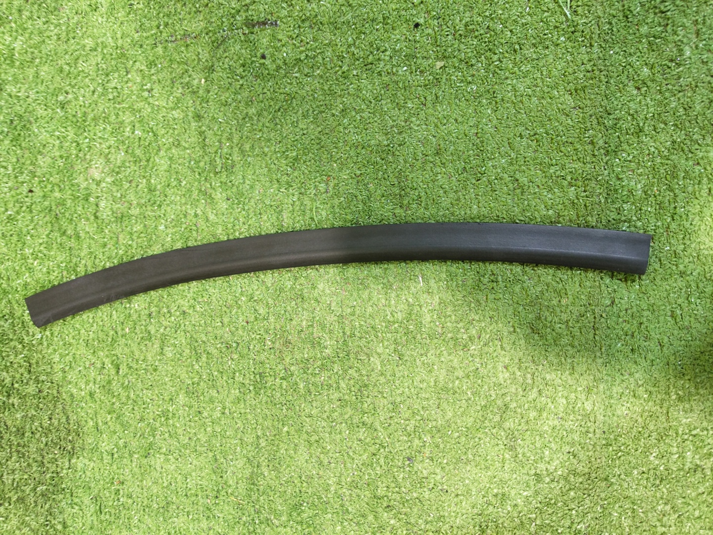 Mitsubishi Outlander XL (CW) 2007 для Молдинг стекла