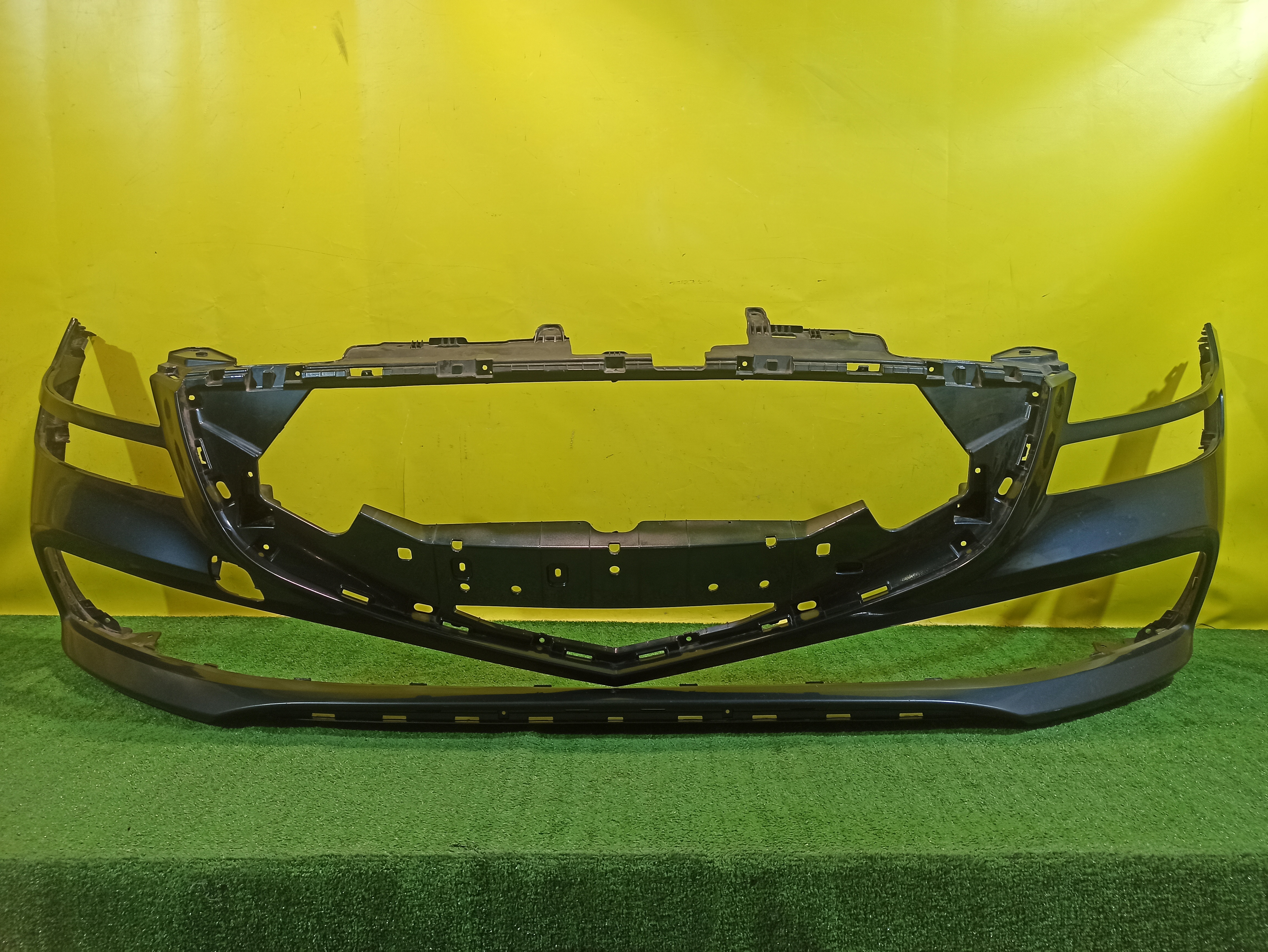 Genesis G80 (RG3) 2020- для Бампер передний