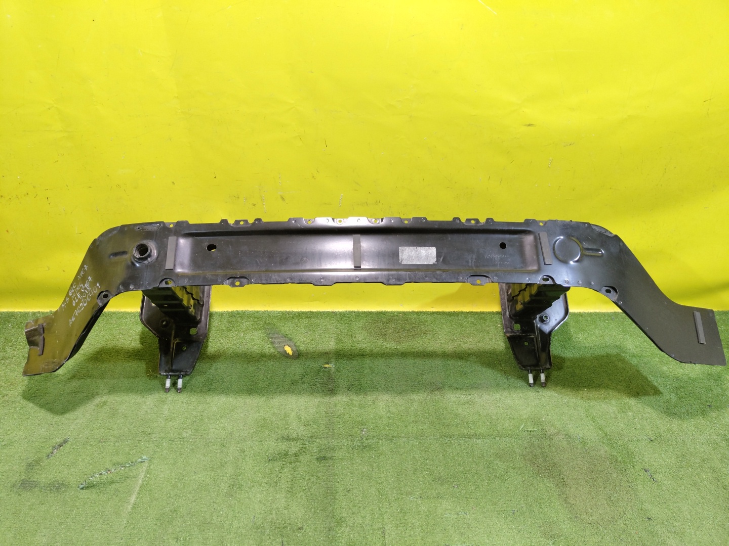 MERСEDES BENZ GLE-Class (W167) 2018 для Усилитель переднего бампера