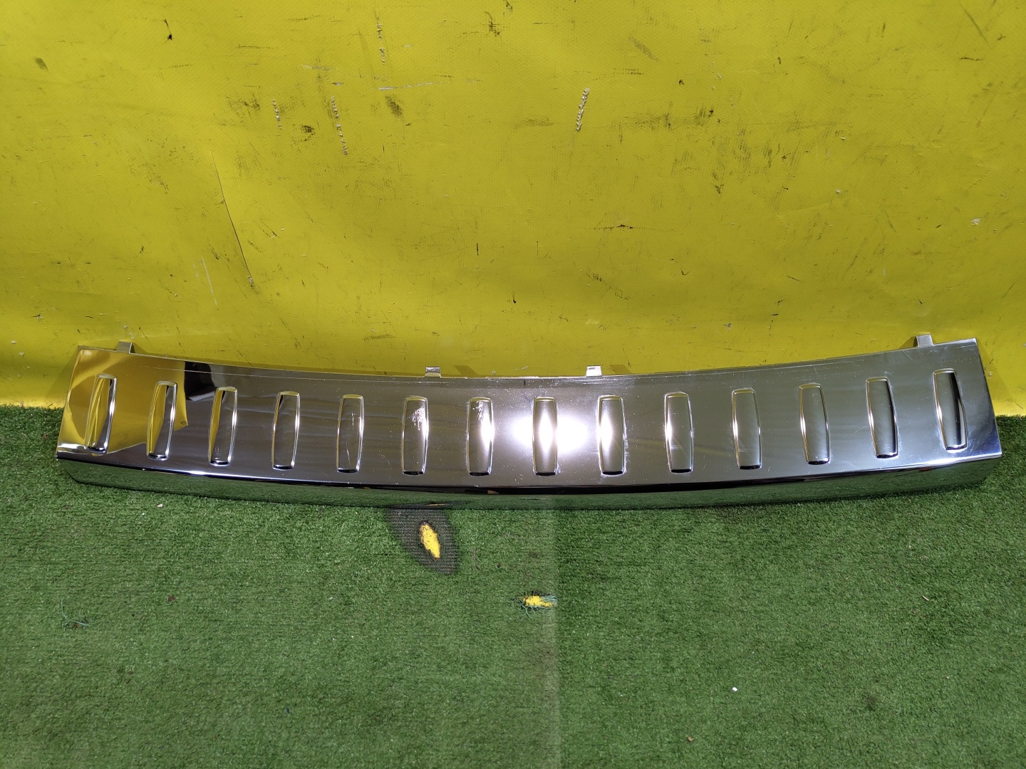 MERСEDES BENZ ML-Class (w166) 2011 для Накладка заднего бампера