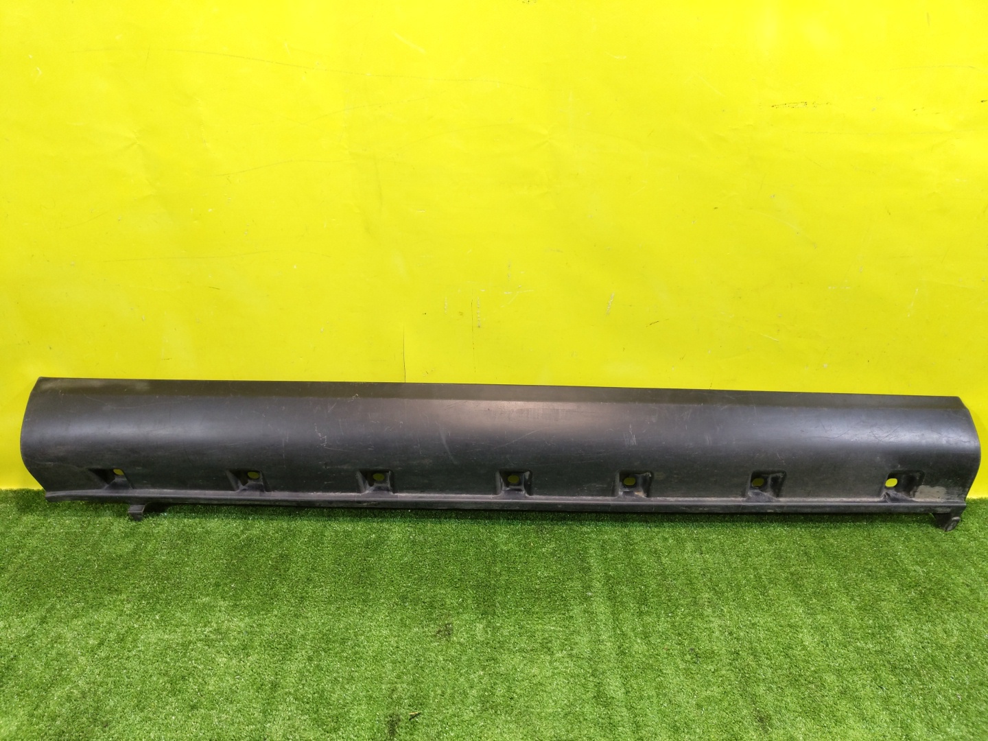 Suzuki SX4 2006 для Накладка порога правая