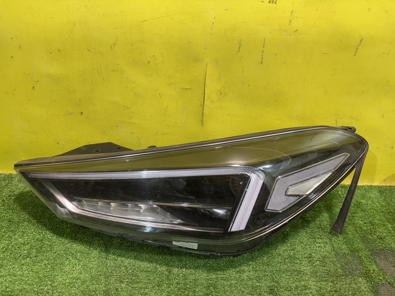 Hyundai Tucson (TL) 2018 для Фара левая LED