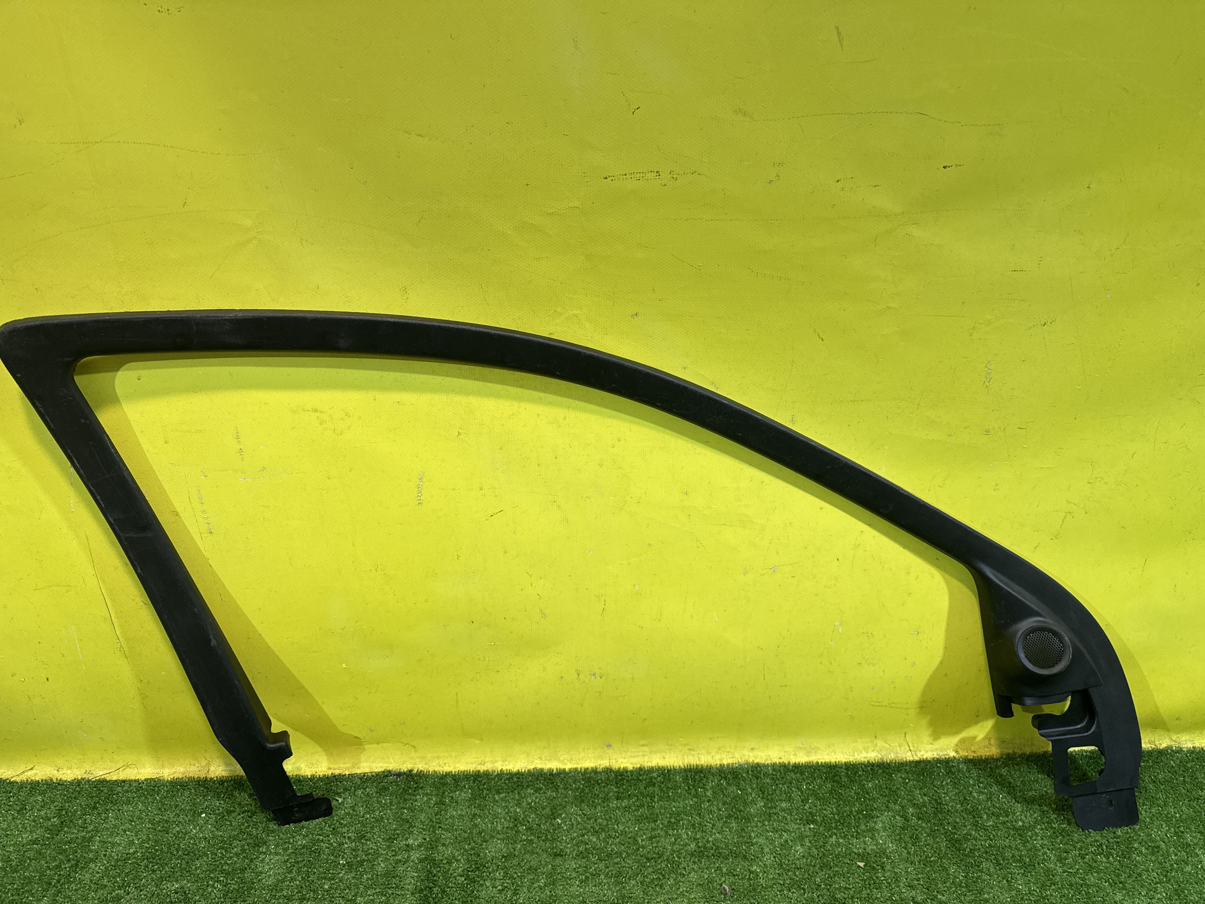 Jeep Grand Cherokee (WK2) 2010 для Накладка двери передней левой