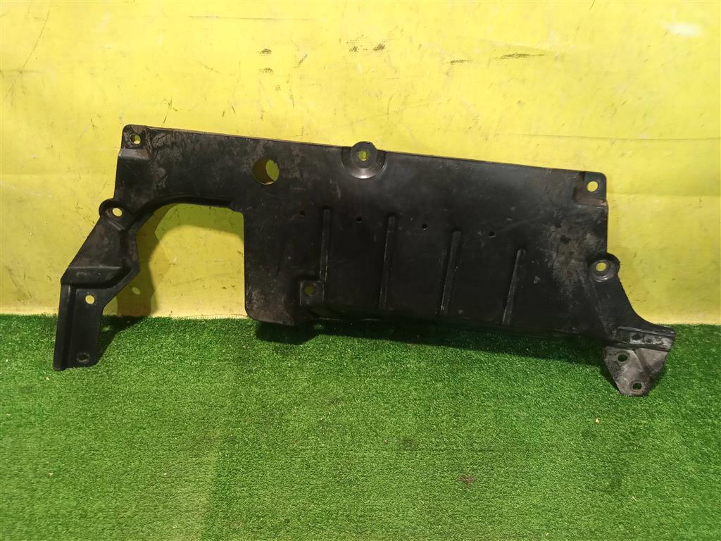 Mitsubishi ASX 2010 для Пыльник двигателя