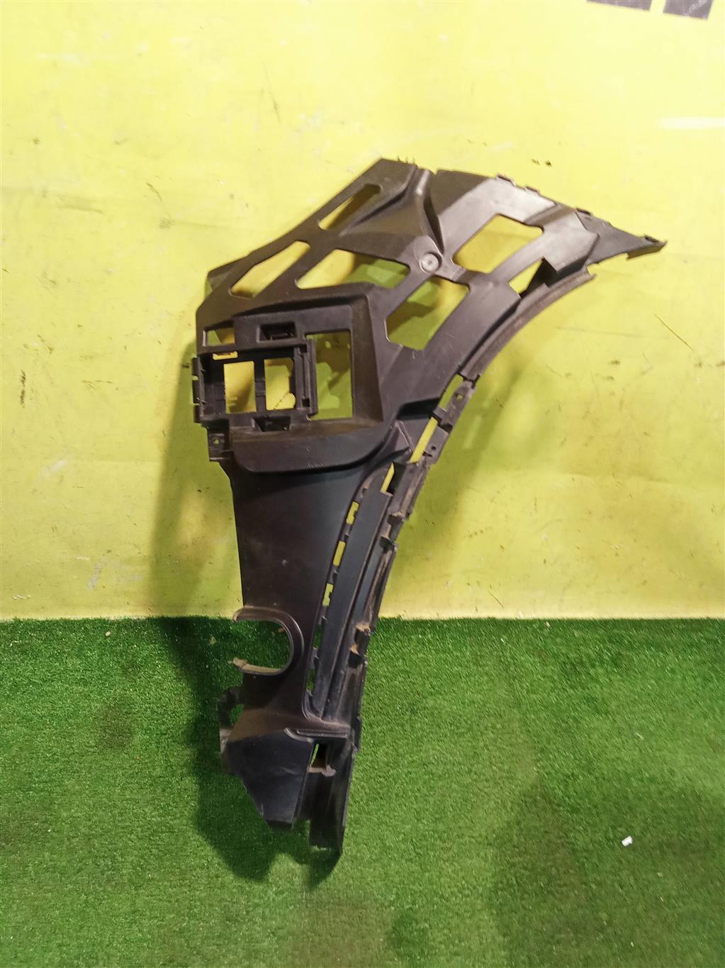 MERСEDES BENZ GLS-Class (X167) 2019 для Кронштейн переднего бампера левый