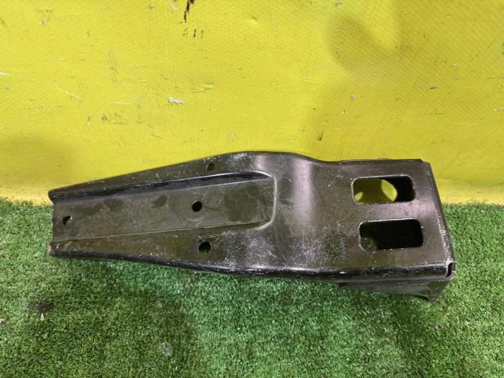 BMW X5 G05 2018 для Кронштейн автономного отопителя