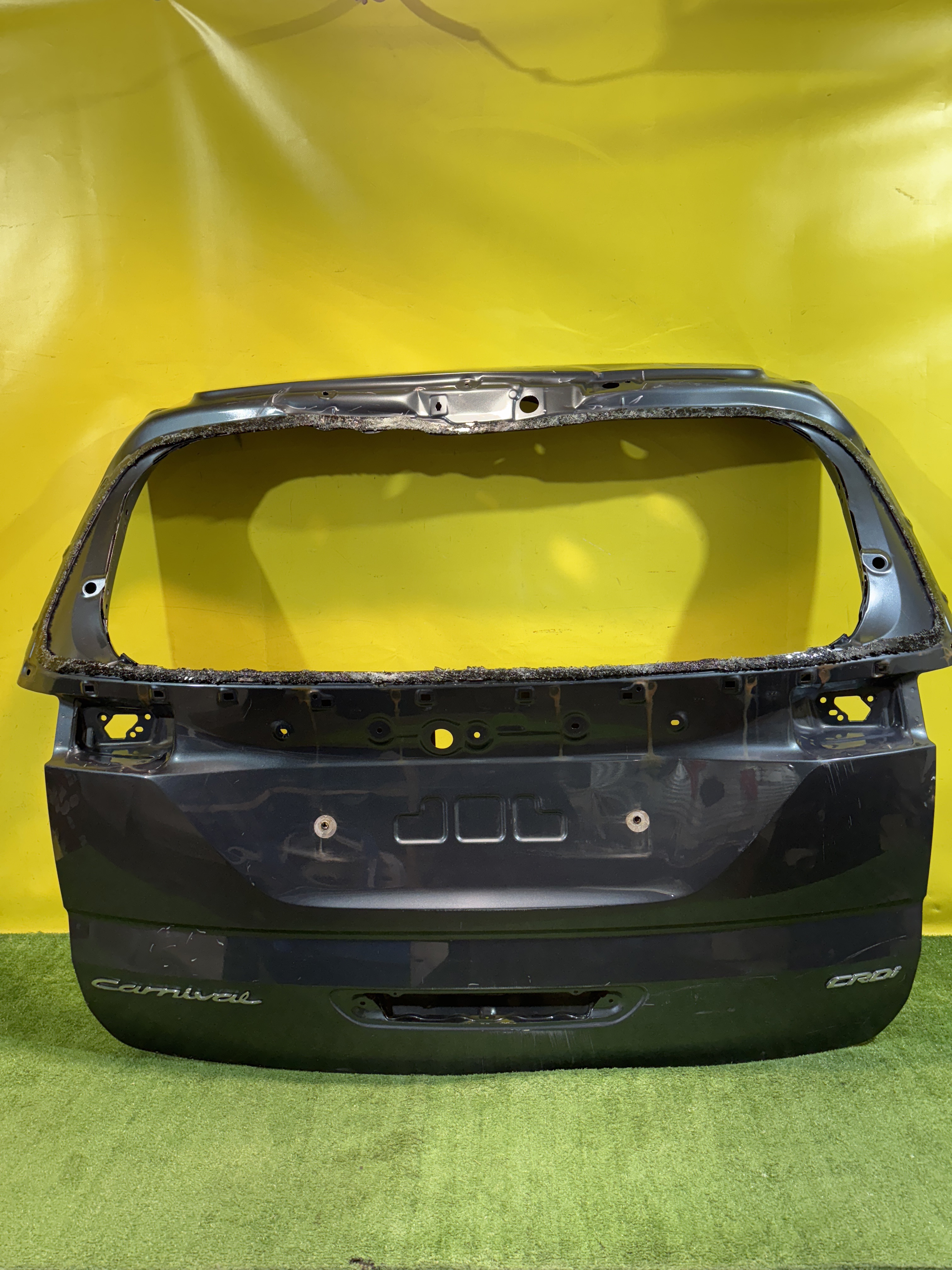 Kia Carnival (KA4) 2020 для Дверь багажника