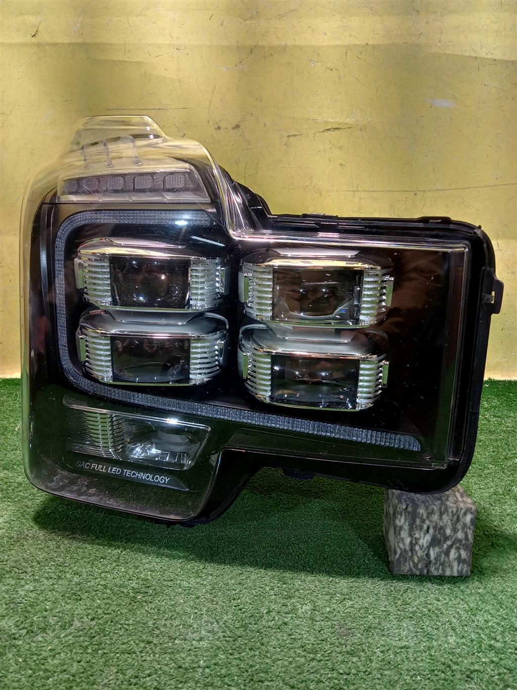 GAC GS8 2016 для Фара правая LED