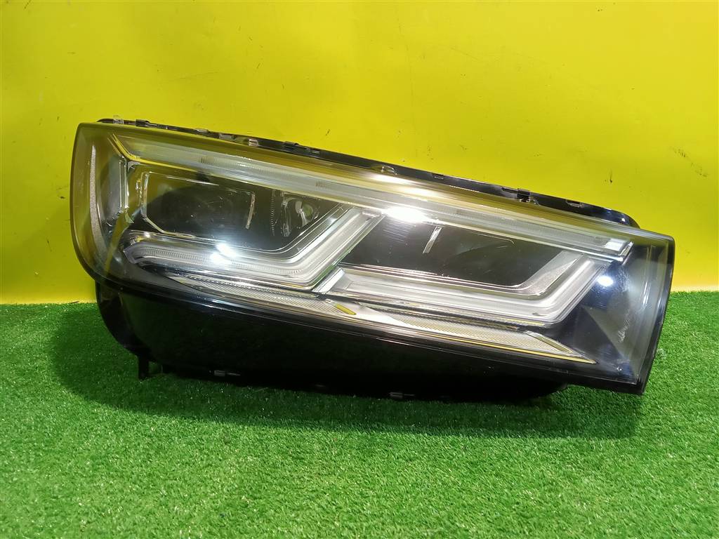 Audi Q5 (FY) 2017 для Фара правая LED