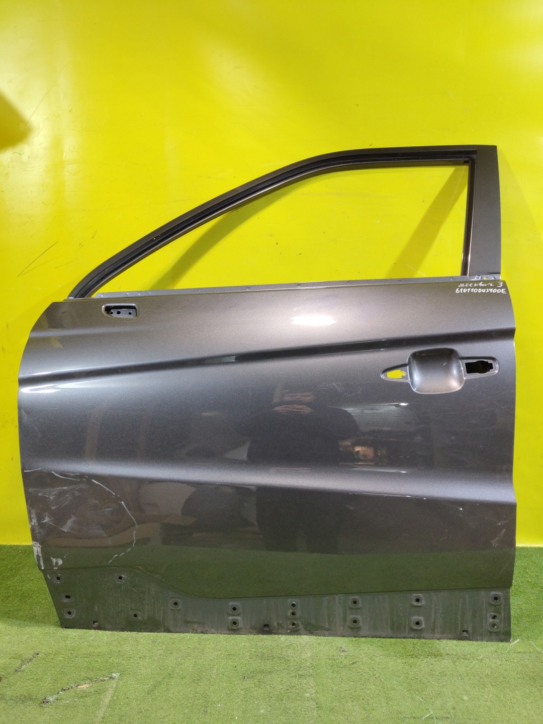 МОСКВИЧ  3 2022 для Дверь передняя левая
