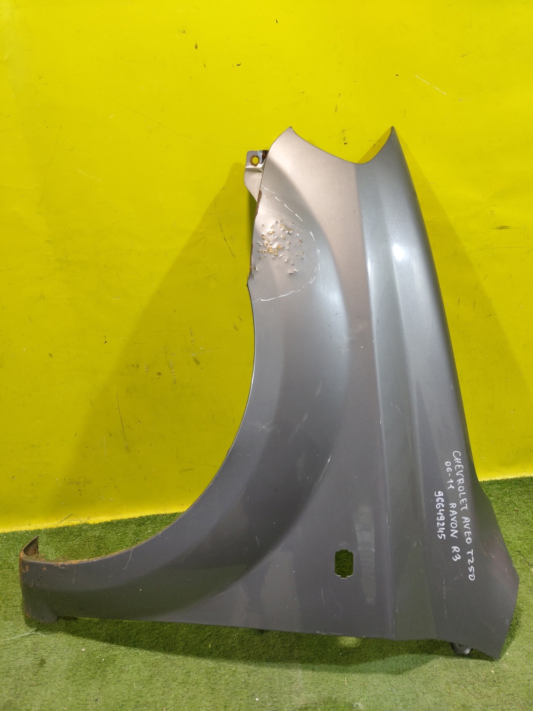 Chevrolet Aveo (T250) 2005 для Крыло переднее левое