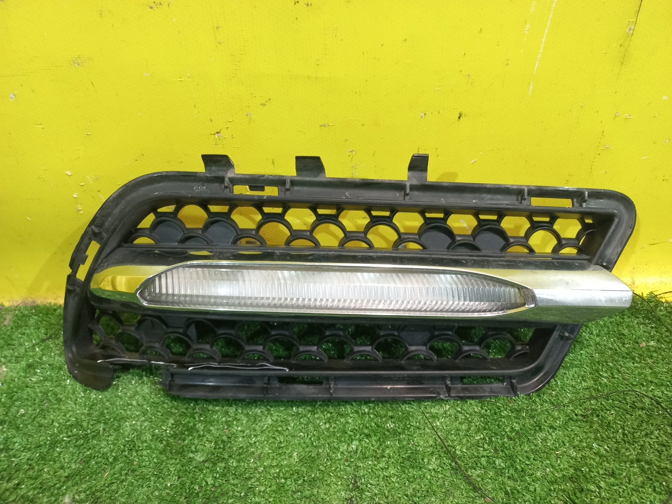 MERСEDES BENZ E-Class (W212) 2009 для Фара противотуманная правая