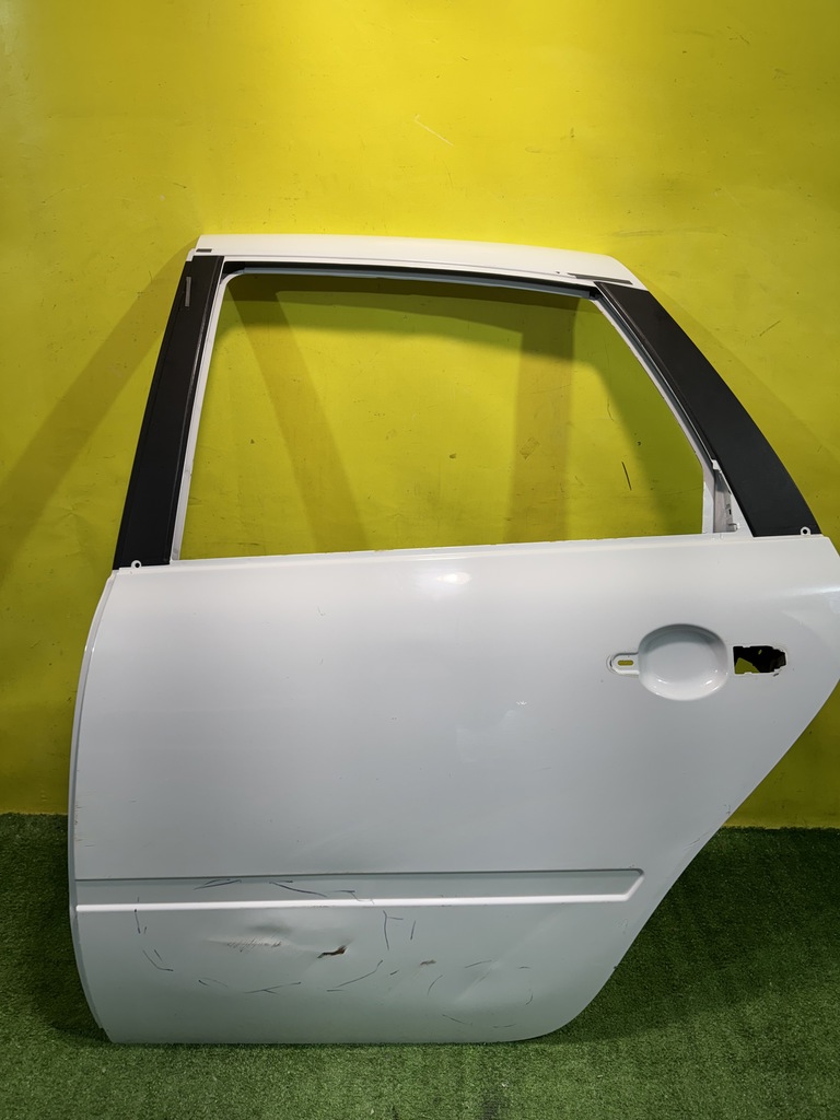 Lada Granta 2013- для Дверь задняя левая