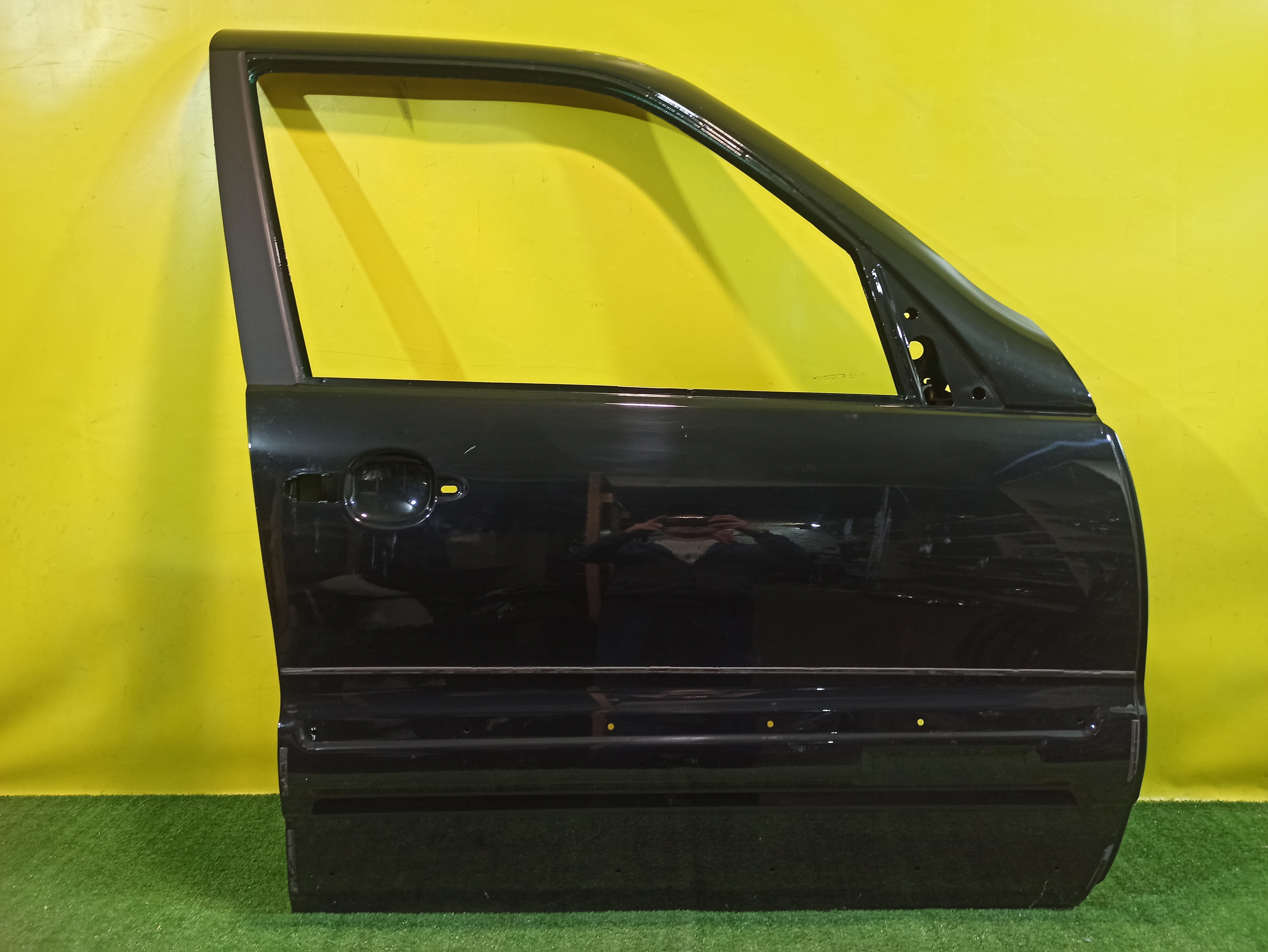 Chevrolet Niva 2009 для Дверь передняя правая