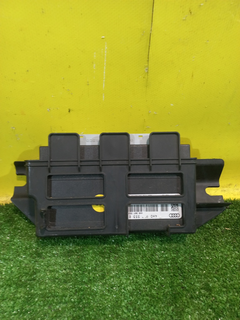 Audi A8 4H (D4) 2009  для Блок электронный
