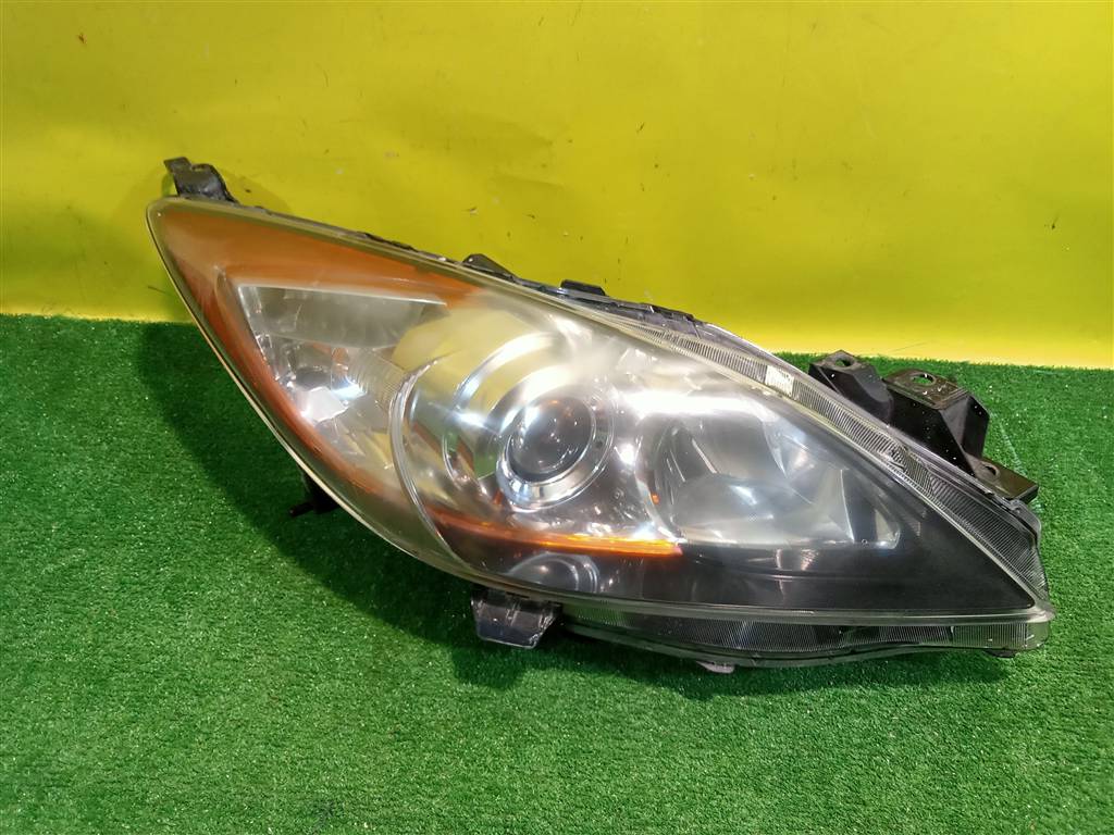 Mazda 3 BL 2008 для Фара правая