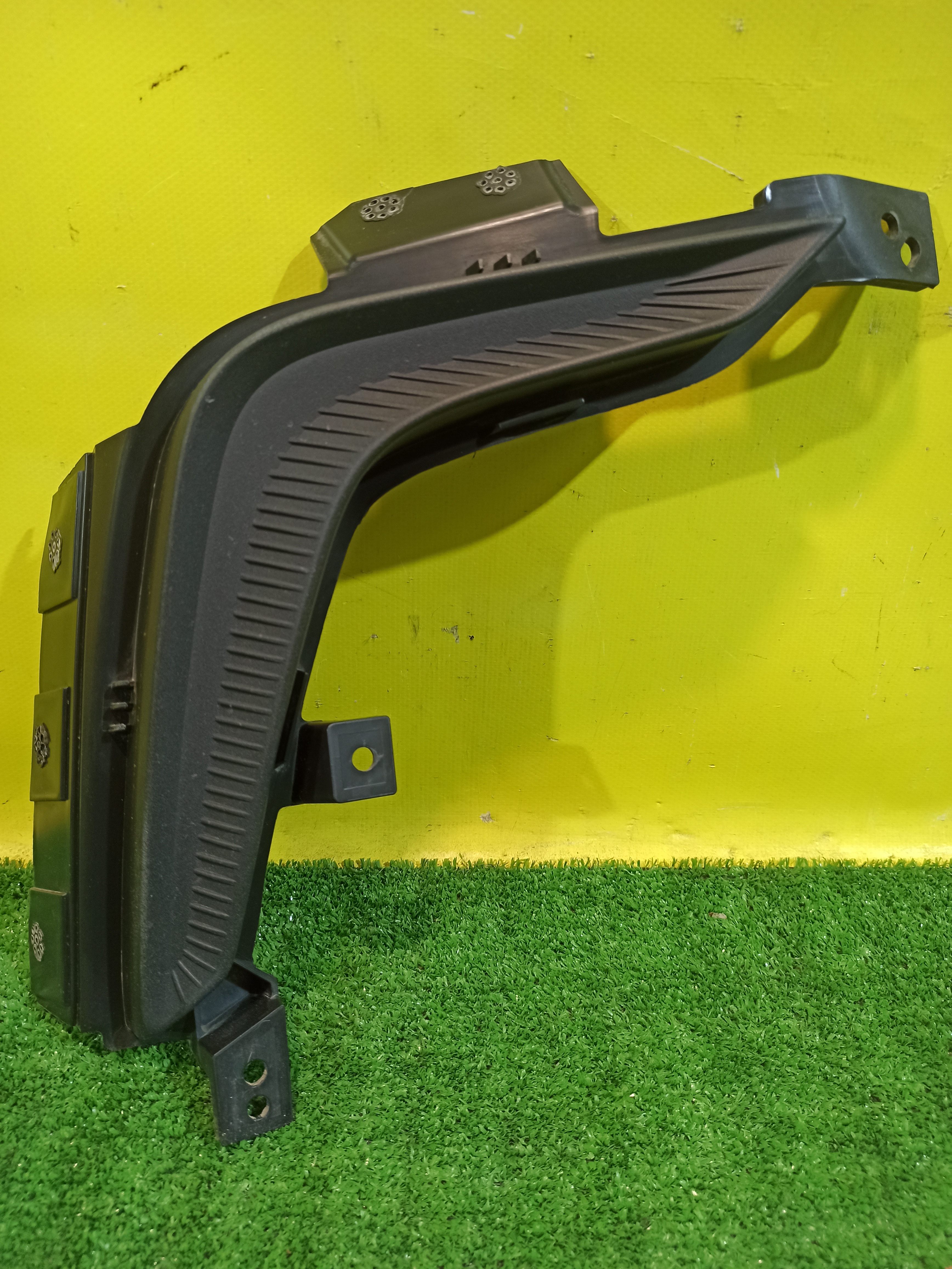 BAIC U5 Plus 2021 для Накладка переднего бампера