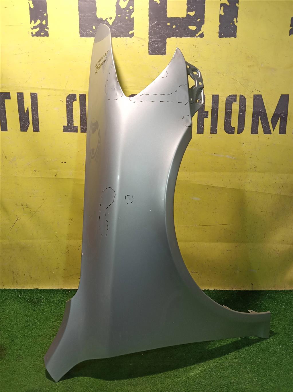 Skoda  Octavia A5 2008 для Крыло переднее правое