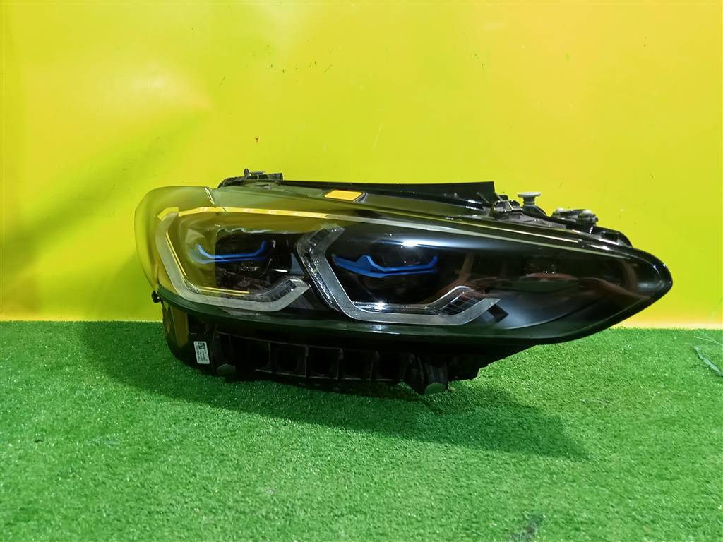 BMW 4 (G22) 2020 для Фара правая LED