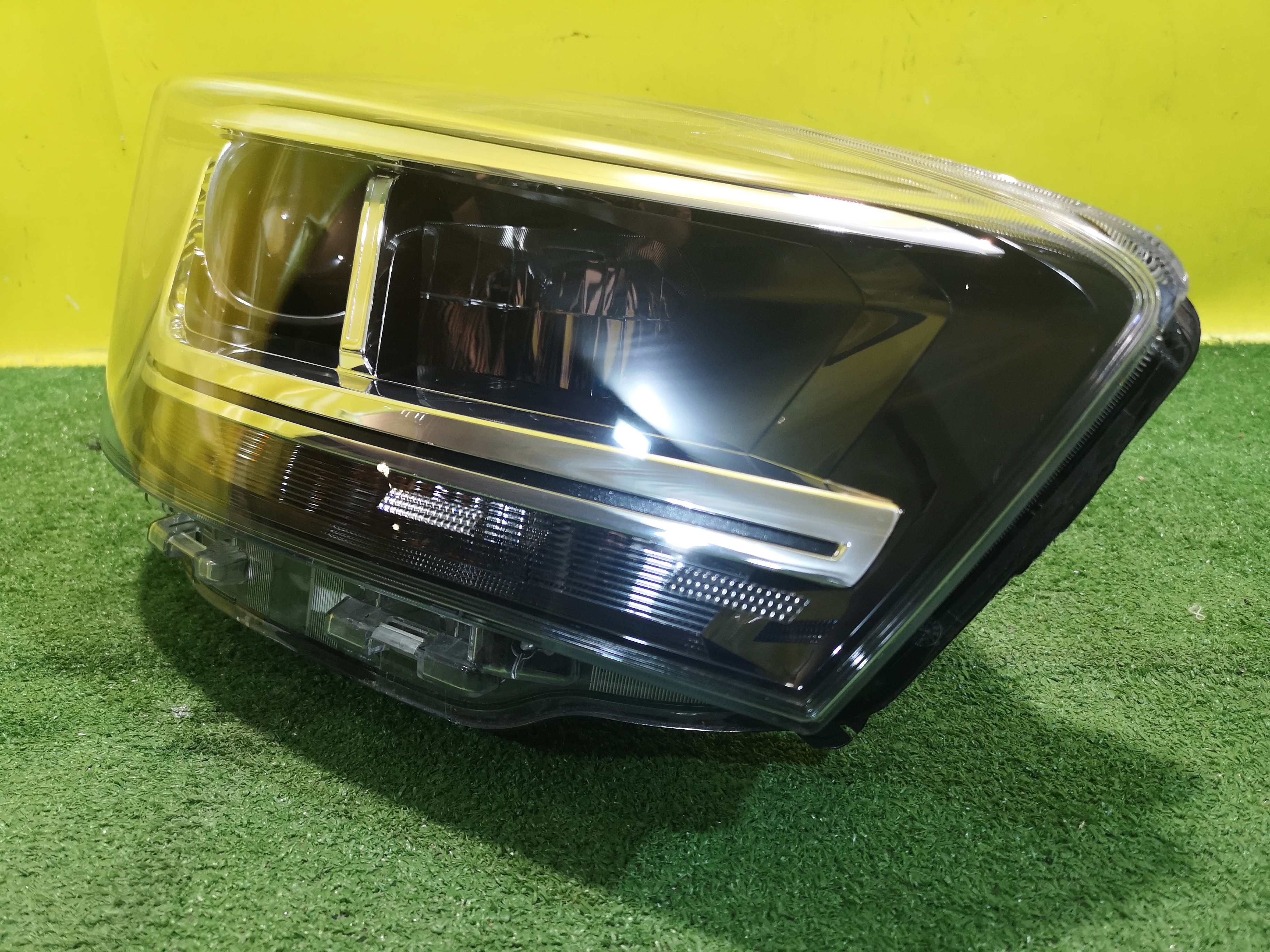 Chery Tiggo 4 Pro 2021 для Фара правая LED