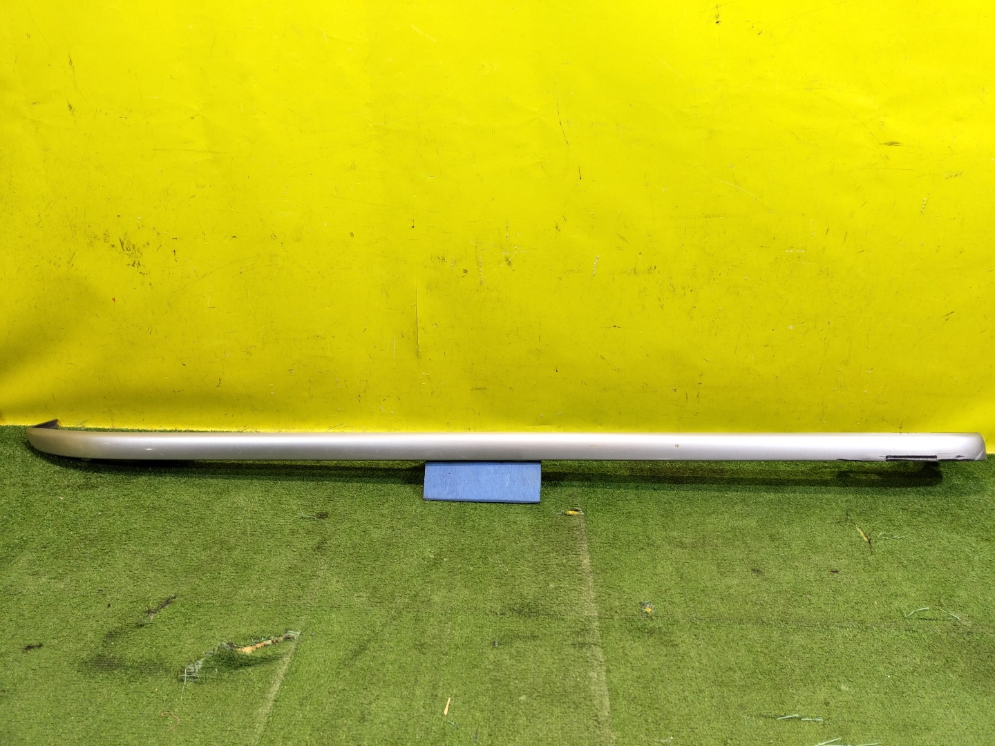 Toyota Land Cruiser Prado 150 2009 для Накладка подножки правая