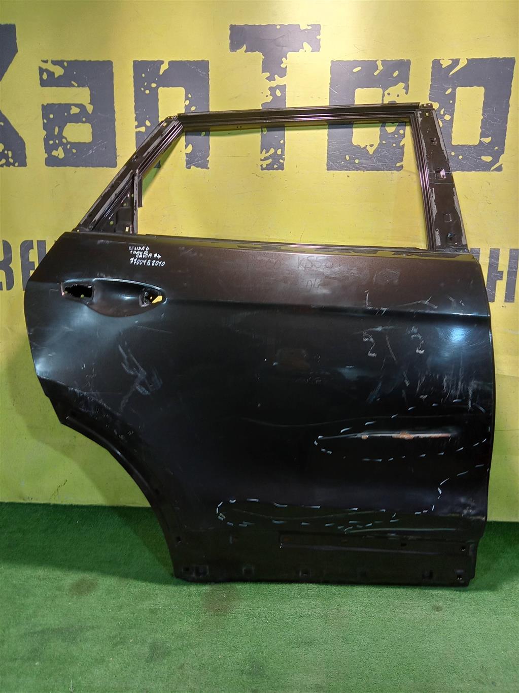 Hyundai Grand Santa Fe (DM) 2013 для Дверь задняя правая