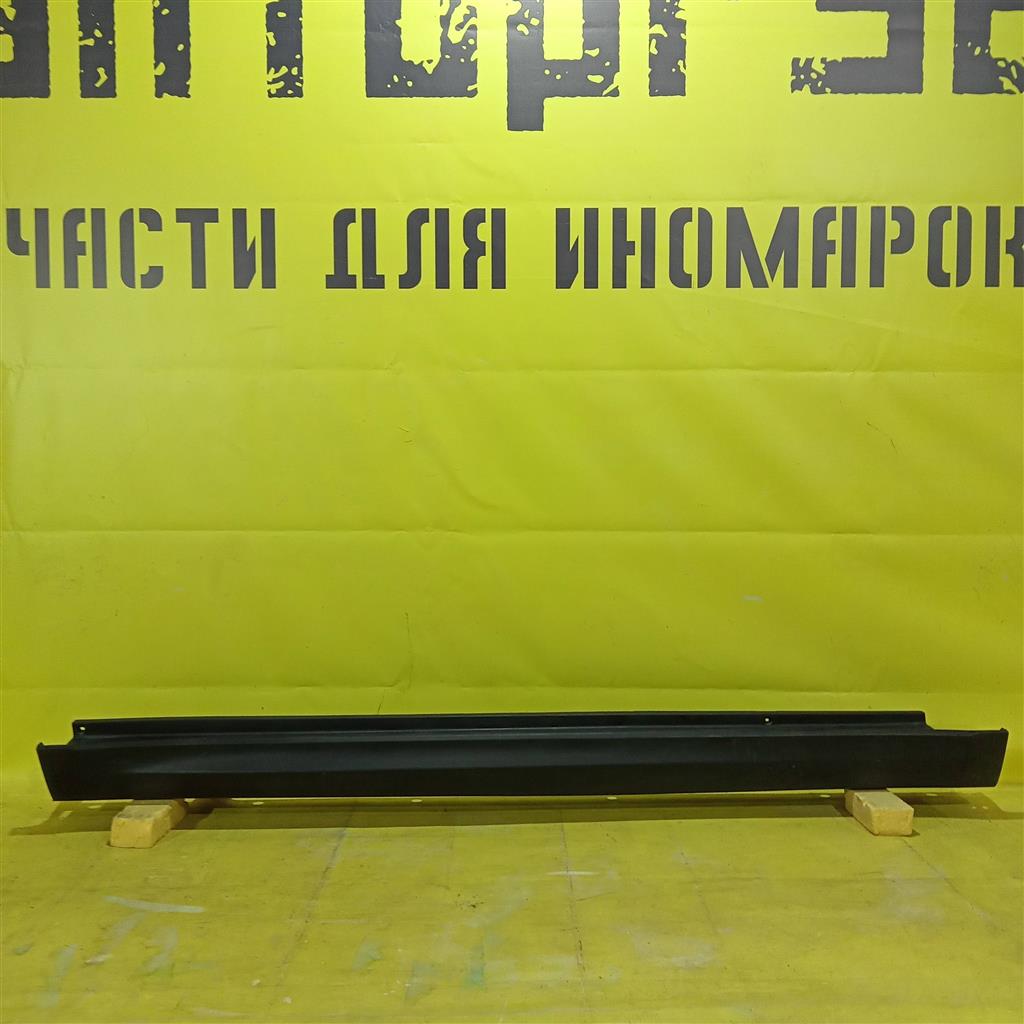 Suzuki Vitara 2014 для Накладка на порог правая