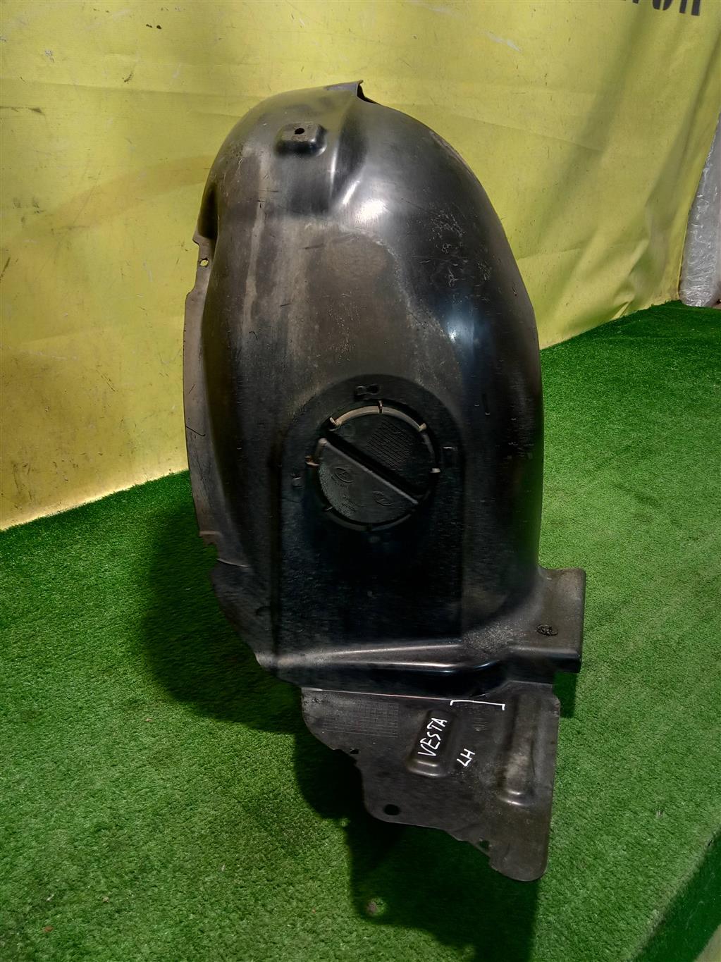 Lada Vesta 2015- для Локер передний правый