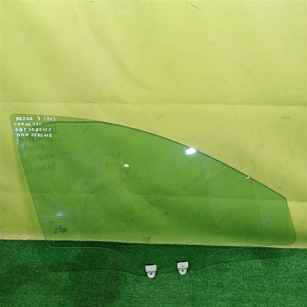 Mazda 3 BM 2013 для Стекло двери передней правой