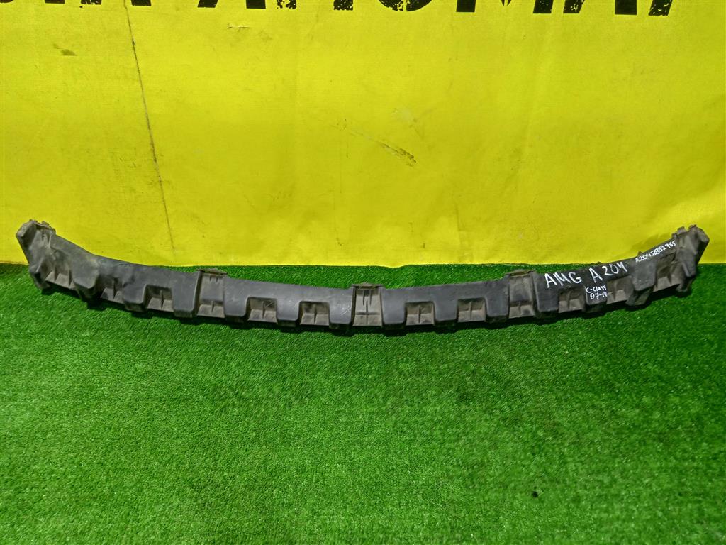 MERСEDES BENZ C-Class (W204) 2007 для Кронштейн переднего бампера