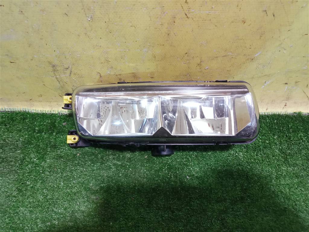 Land Rover Range Rover 4 L405 2012 для Фара противотуманная правая