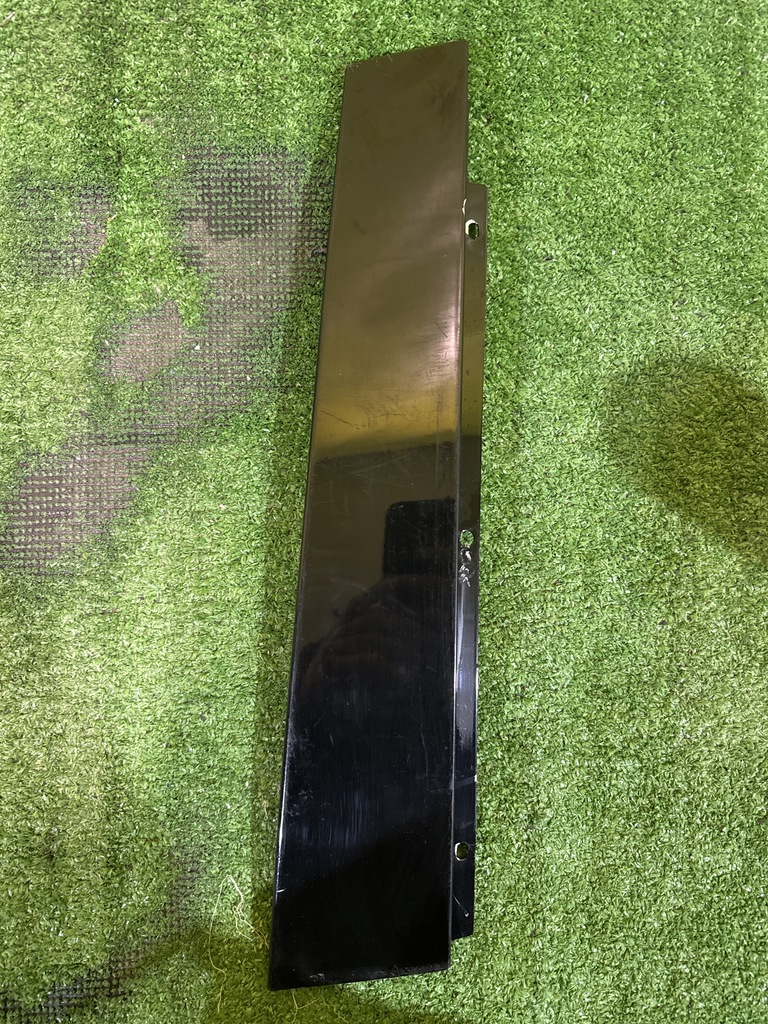 Volvo XC60 2008 для Накладка двери задней левой