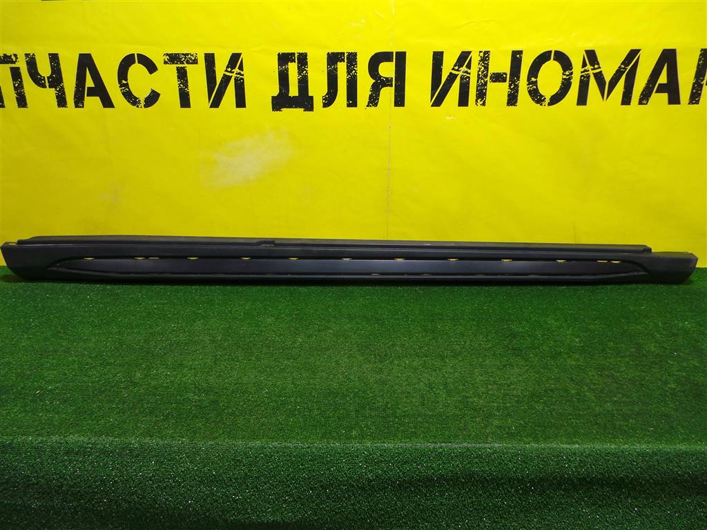 MERСEDES BENZ GLA-Class (X156) 2013 для Накладка порога правая