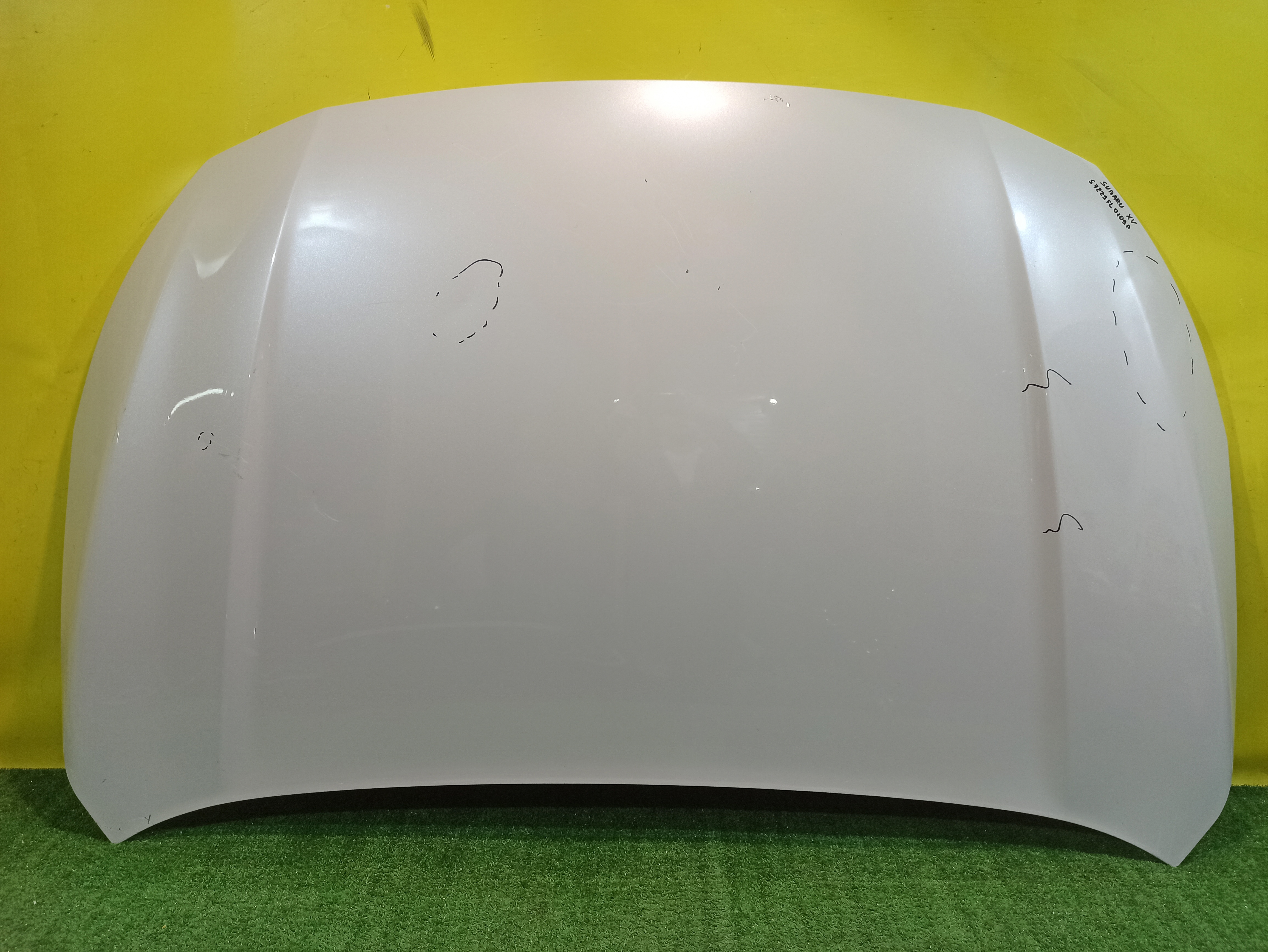 Subaru XV (GT) 2017 для Капот