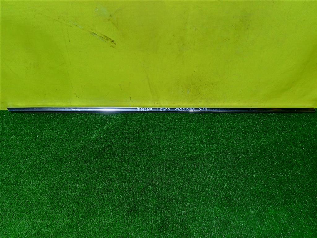 Opel Insignia 2008 для Накладка стекла заднего правого