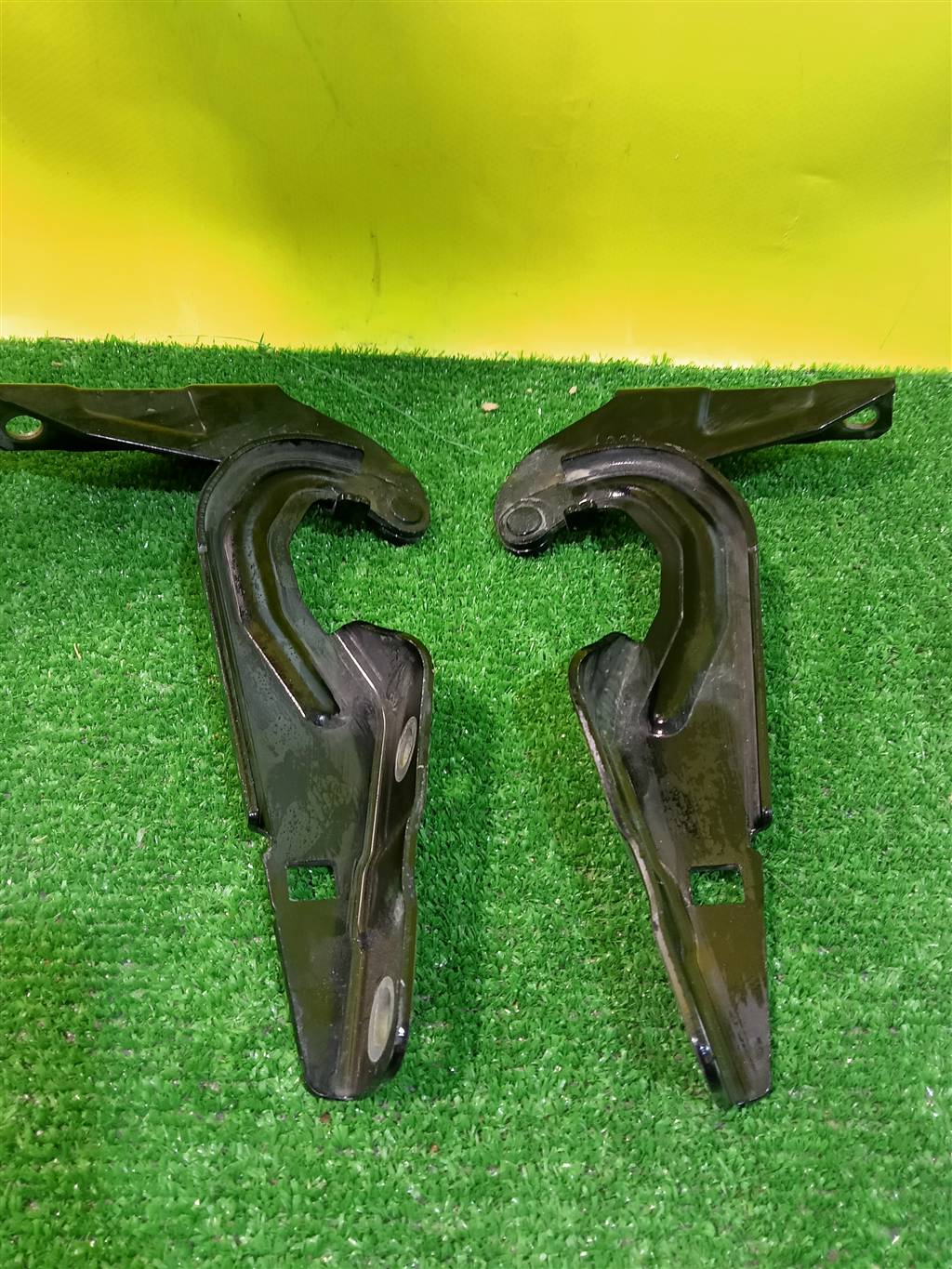 Mitsubishi ASX 2010 для Петли капота