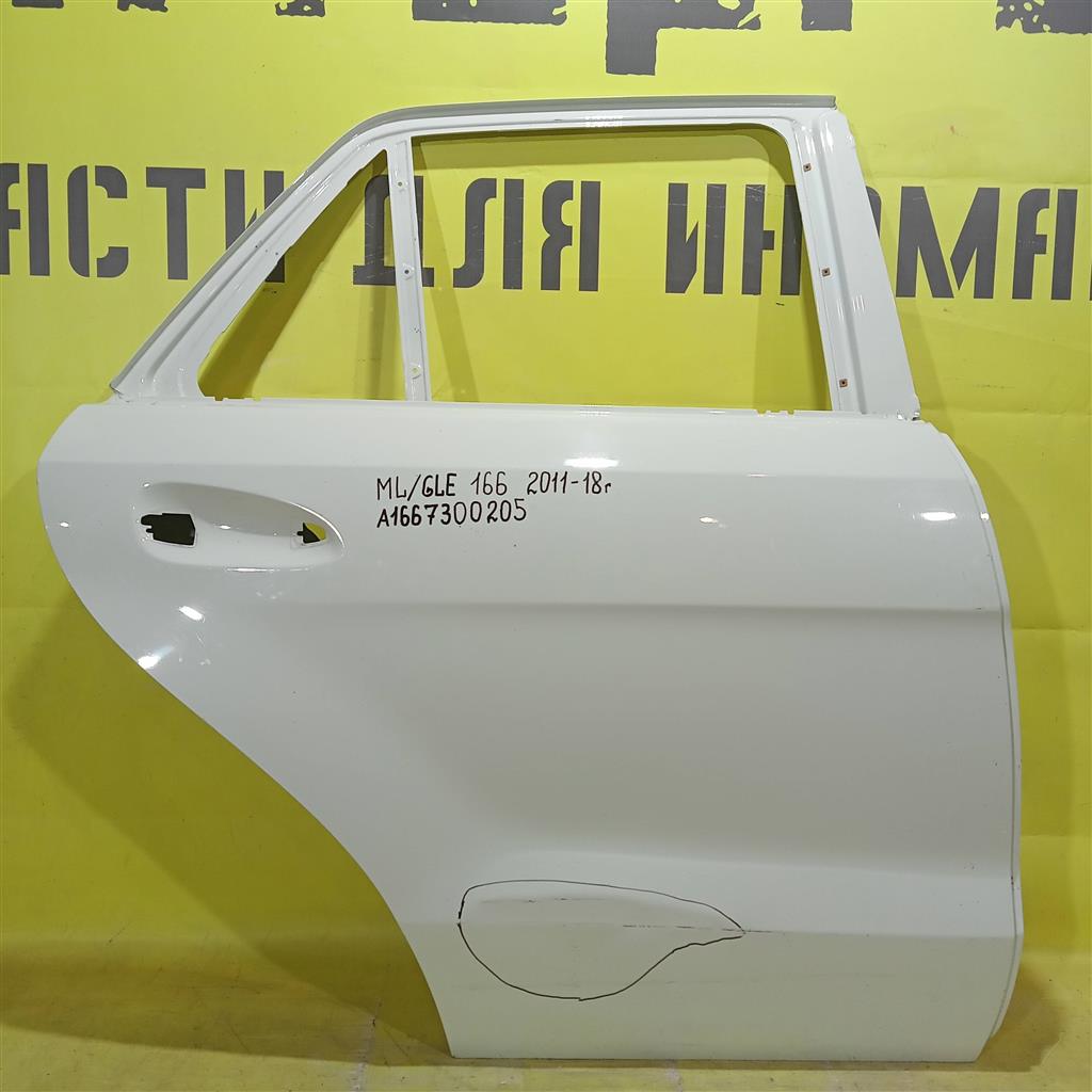 MERСEDES BENZ ML-Class (w166) 2011 для Дверь задняя правая