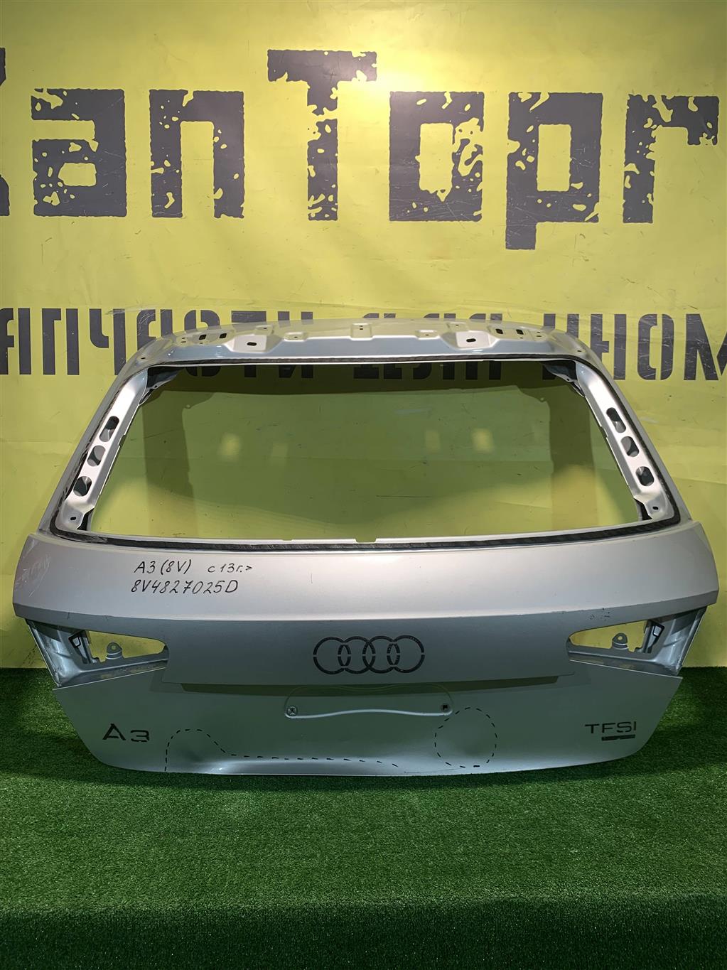 Audi A3 (8V) 2013 для Дверь багажника