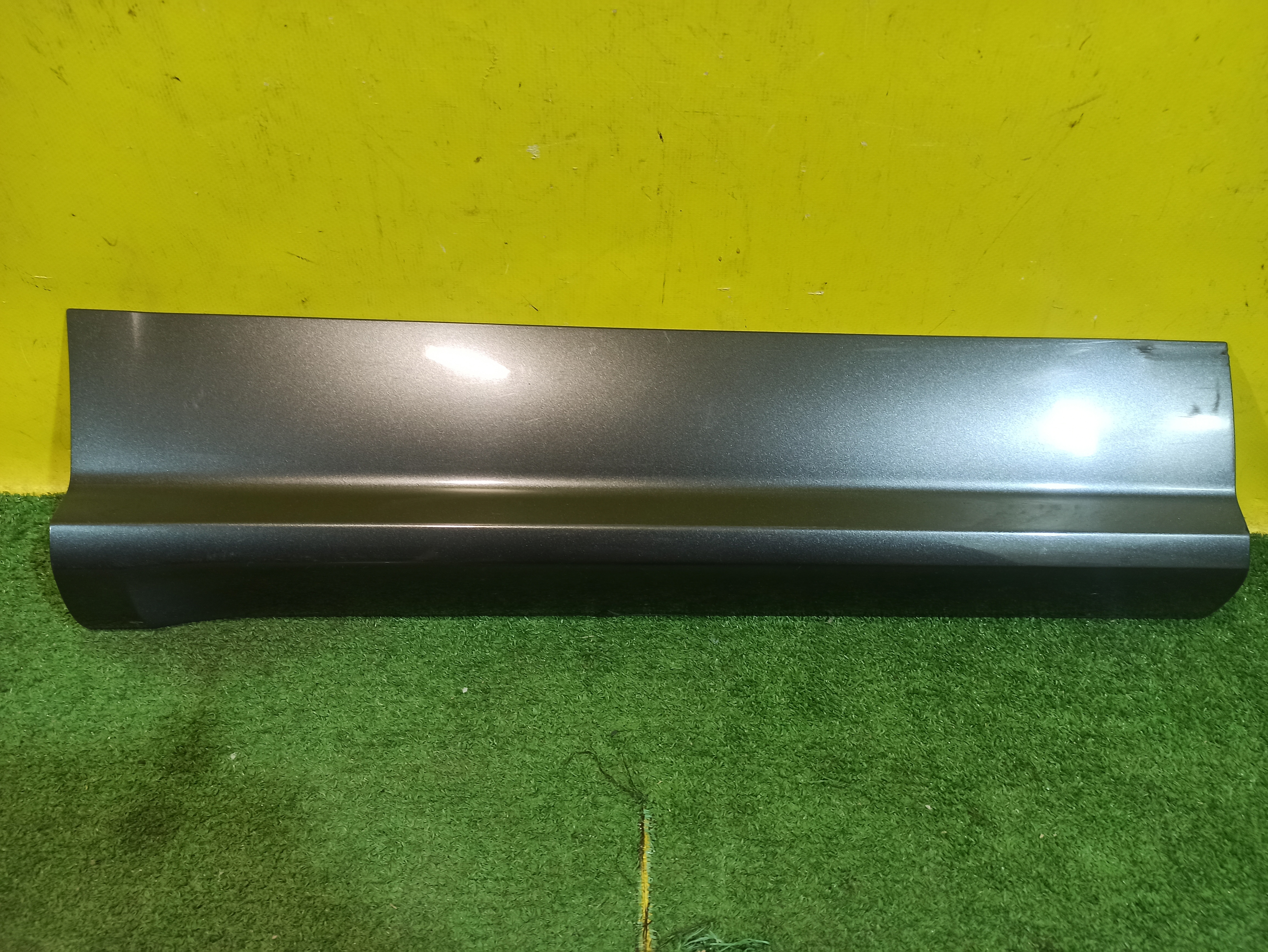 Audi Q5 (FY) 2017 для Накладка двери задней правой