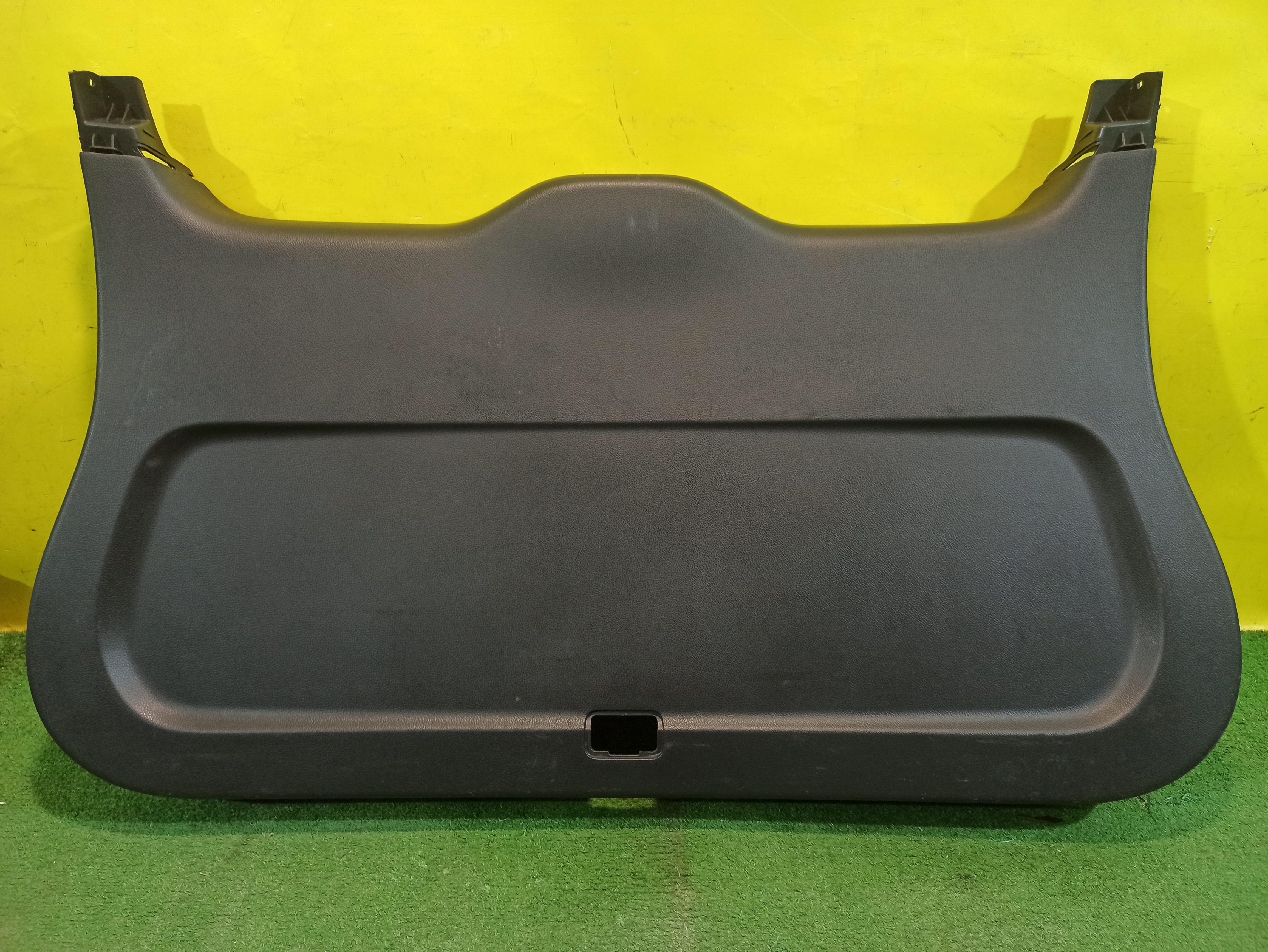 Mitsubishi Pajero/Montero Sport (KS) 2016 для Обшивка двери багажника