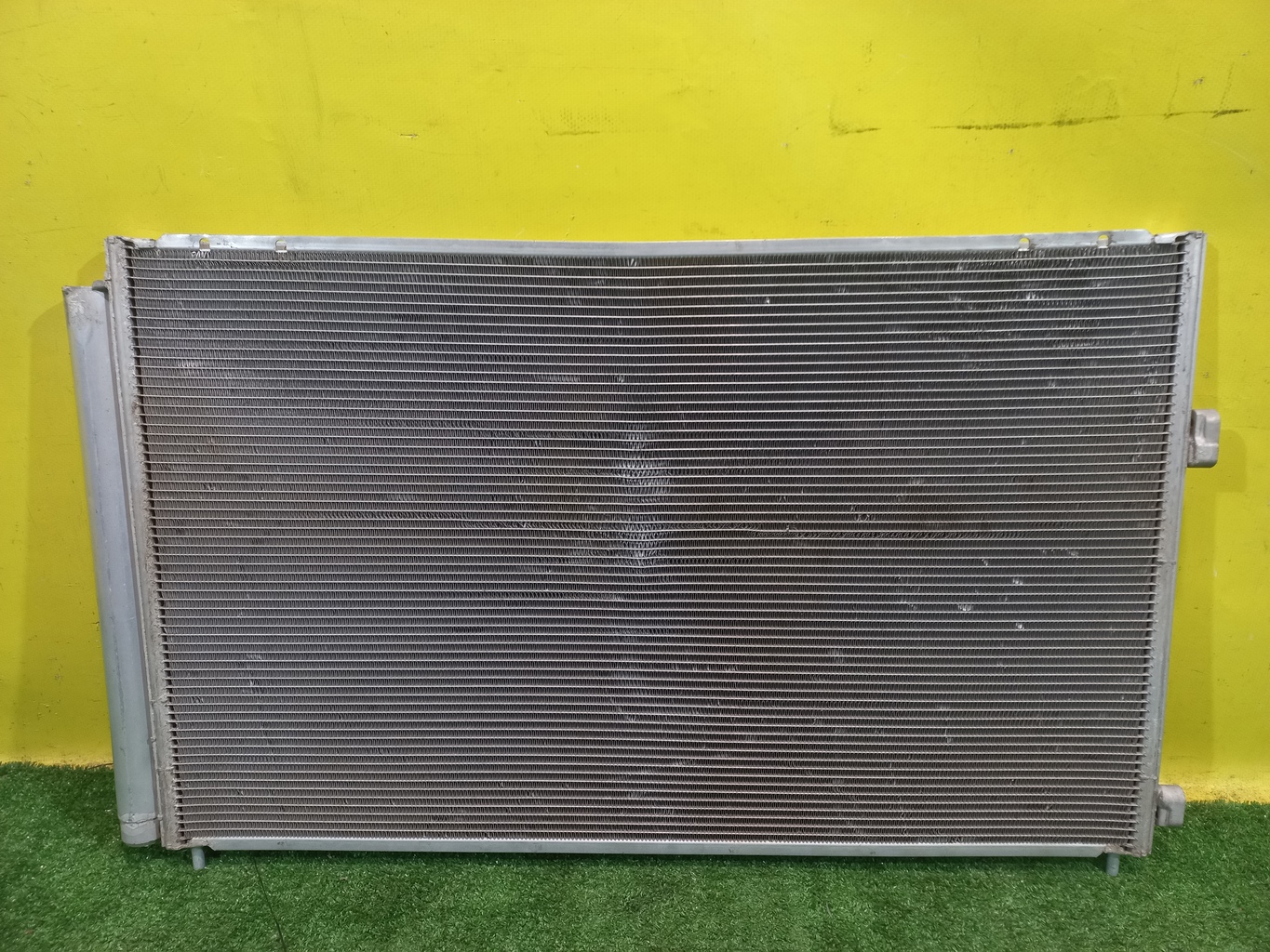 Toyota RAV4 2013 для Радиатор кондиционера