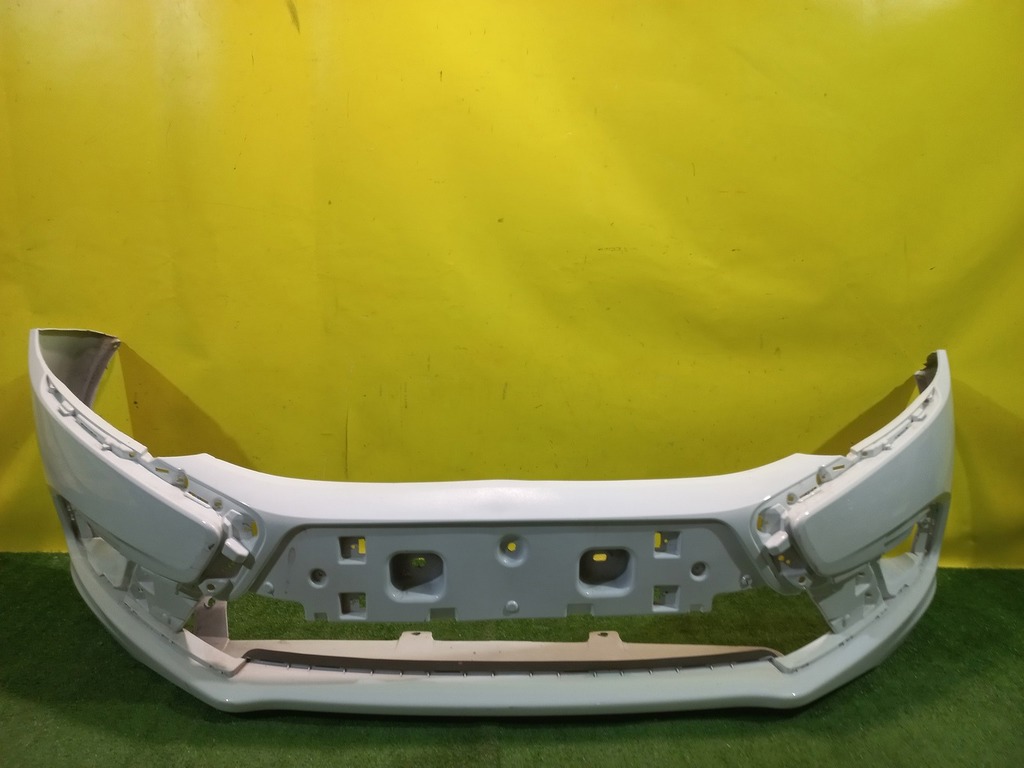 Lada Granta FL 2018- для Бампер передний