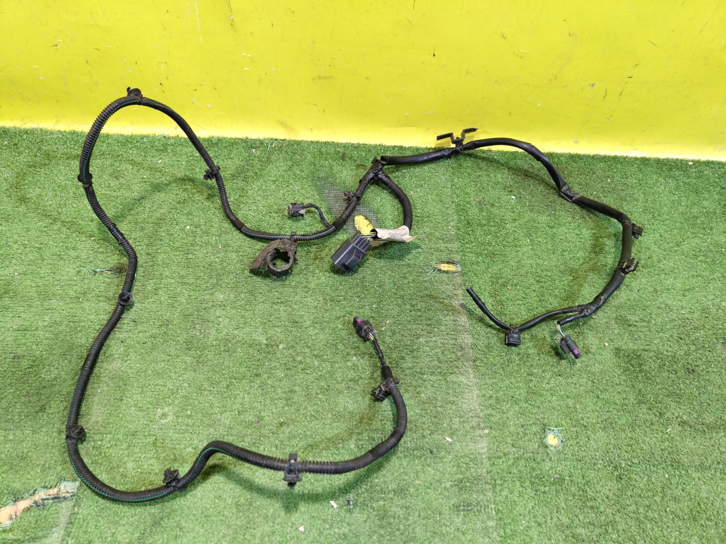 Volvo S60 2010 для Проводка (коса)