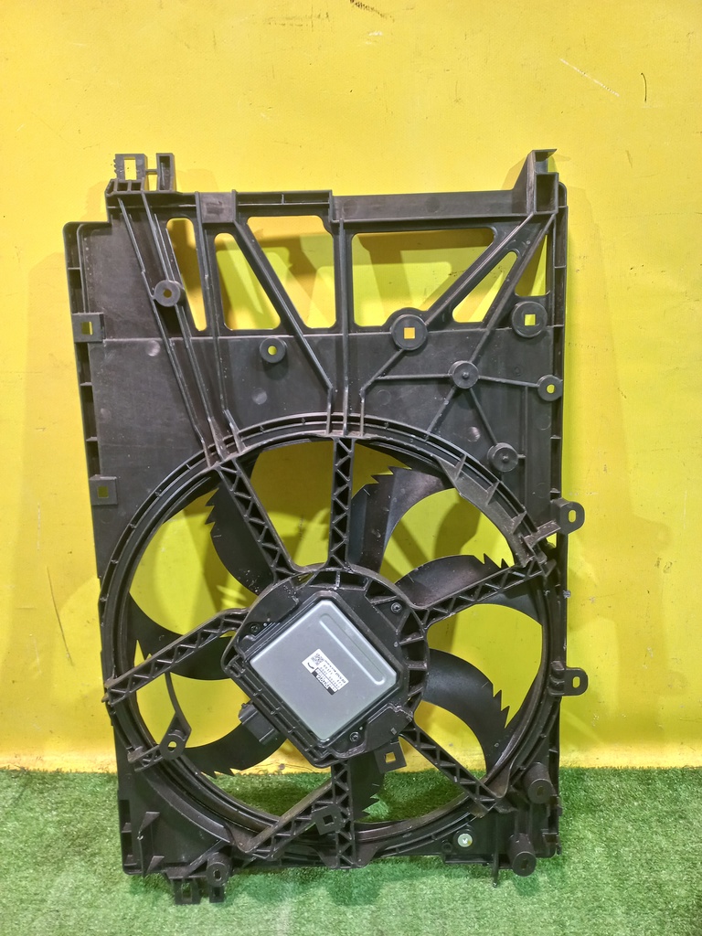 Toyota Camry V70 2017 для Диффузор с вентилятором в сборе