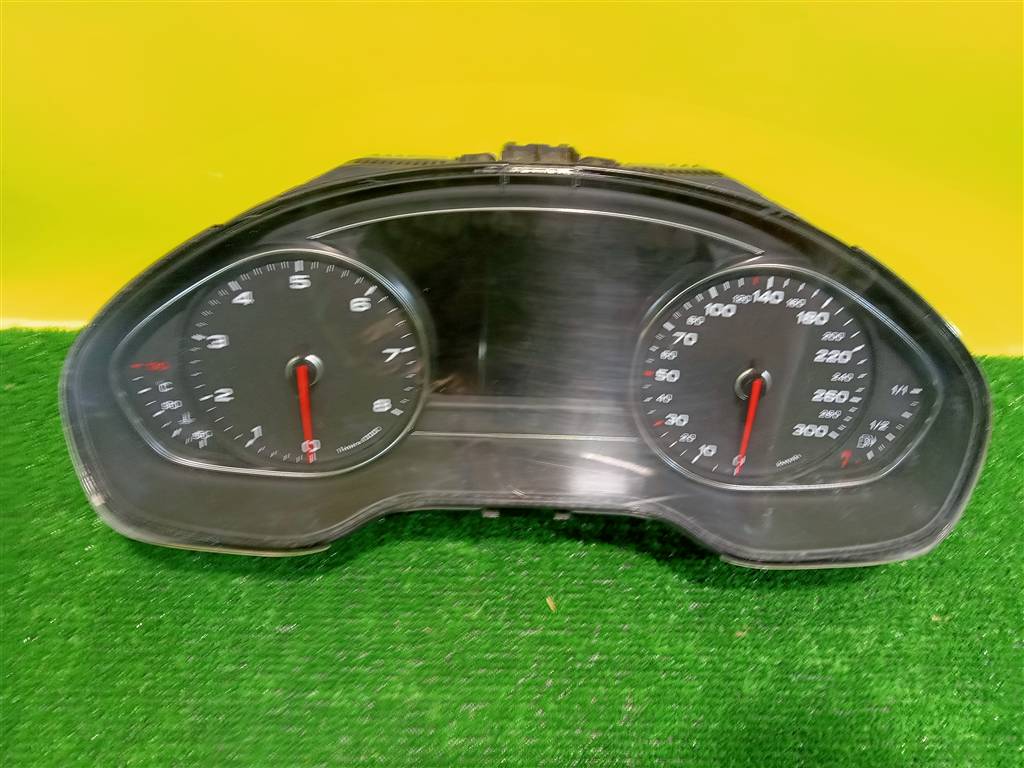 Audi A8 4H (D4) 2009  для Панель приборов